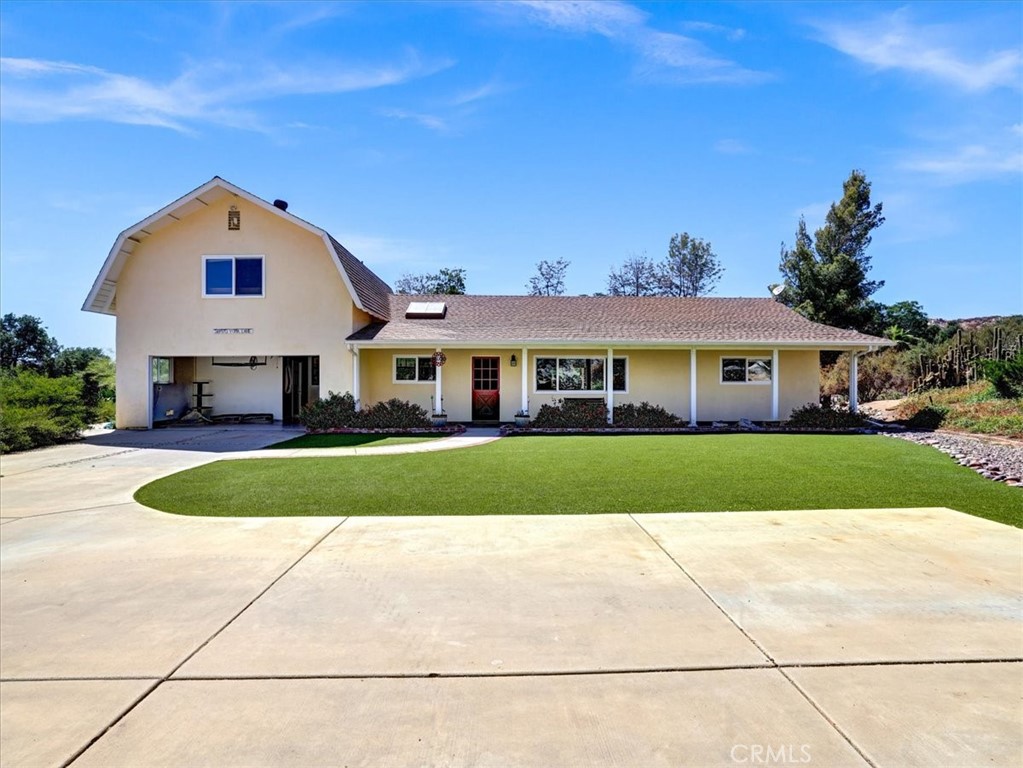 38970 Yuma Lane, Temecula, CA 92592