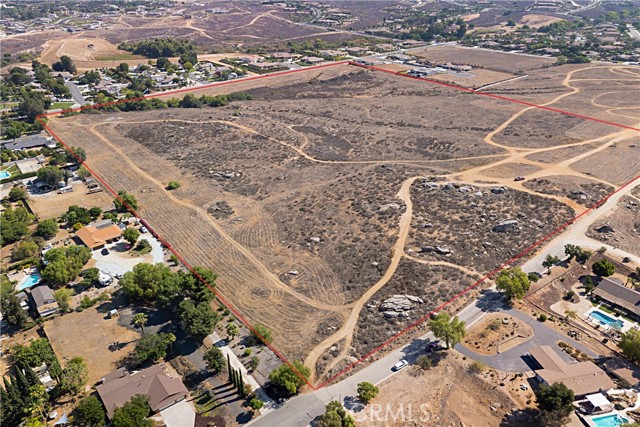 0 Bradley, Riverside CA: https://media.crmls.org/medias/3b04d07b-bf1b-4527-8371-05c67ded9865.jpg