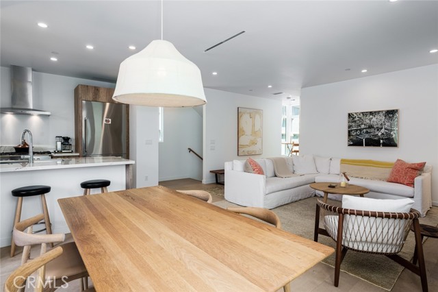 619 1/2 marguerite, Corona del Mar CA: https://media.crmls.org/medias/3b054304-34fe-4335-93aa-ae1e639dfedf.jpg