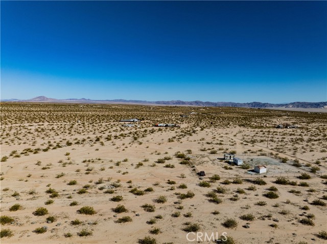 Detail Gallery Image 8 of 26 For 1188 Mile Square Ave, Joshua Tree,  CA 92252 - – Beds | – Baths