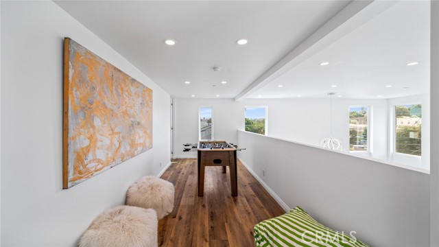 2306 Aviation Boulevard, Redondo Beach, California 90278, 4 Bedrooms Bedrooms, ,5 BathroomsBathrooms,Residential,Sold,Aviation,PV21199795