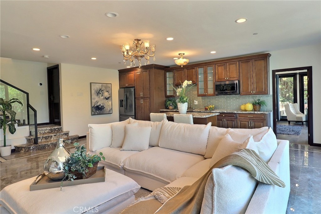 MLS #WS25153368 img 43