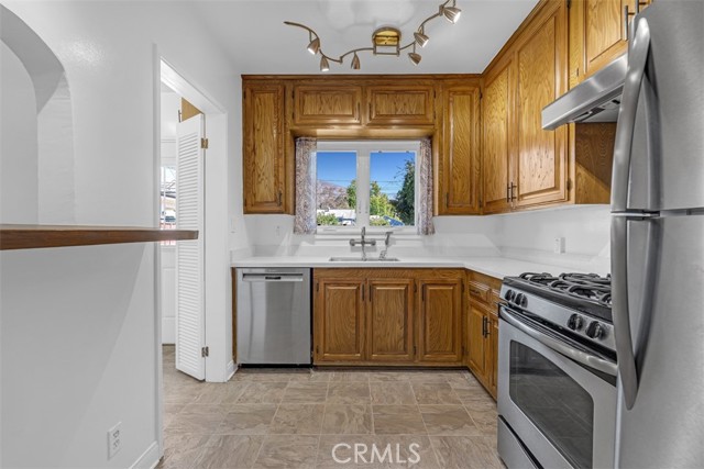 Detail Gallery Image 4 of 34 For 243 E Forest Ave, Arcadia,  CA 91006 - 2 Beds | 1 Baths