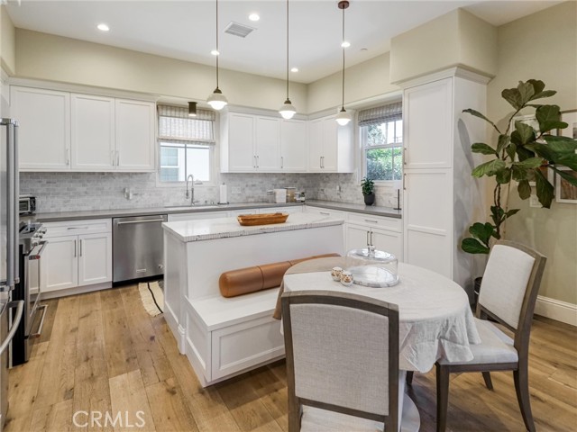 3918 W 242nd Street, Torrance CA: https://media.crmls.org/medias/3b0724b3-4a15-48f4-b134-f5368b30c640.jpg