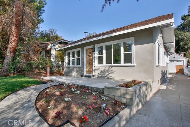 Detail Gallery Image 1 of 1 For 1992 Maiden Ln, Altadena,  CA 91001 - 2 Beds | 1 Baths