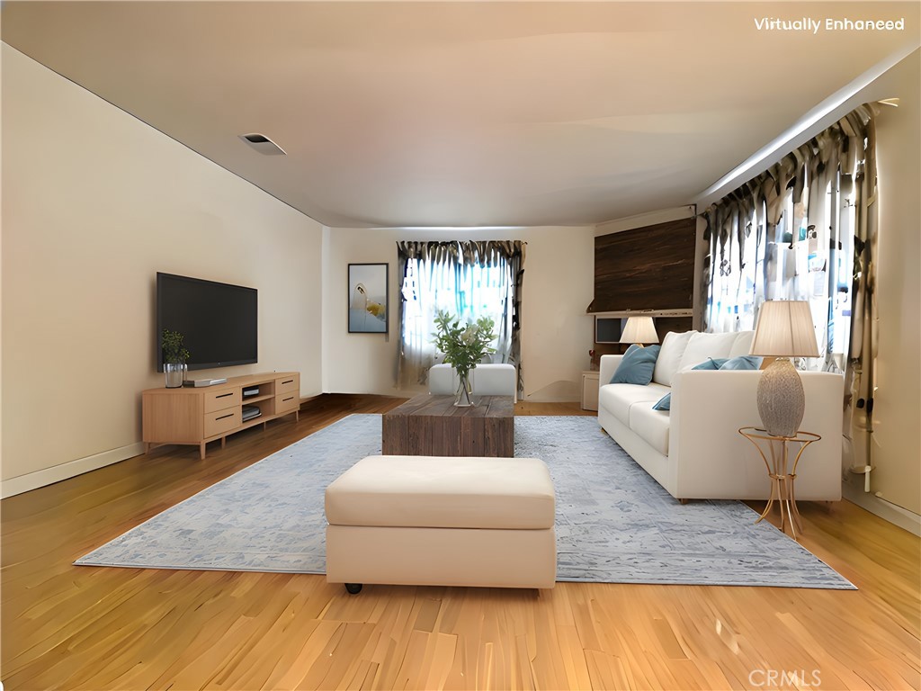1901 La Paloma Avenue