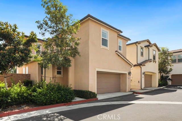 Detail Gallery Image 2 of 39 For 2855 Villa Catalonia Ct, Corona,  CA 92881 - 3 Beds | 2/1 Baths