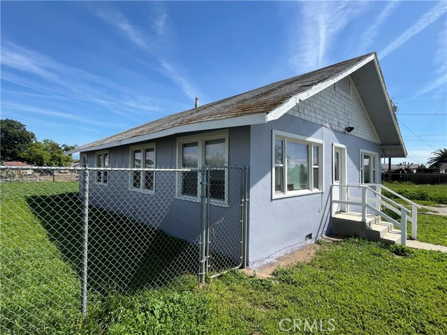 Detail Gallery Image 2 of 33 For 958 S Prospect St a,  Porterville,  CA 93257 - 2 Beds | 1 Baths