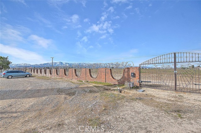 Detail Gallery Image 9 of 75 For 11077 Valle Vista Rd, Phelan,  CA 92371 - 5 Beds | 3/1 Baths