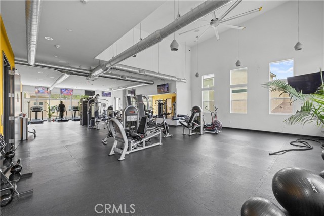 1831 Northpark Boulevard, San Bernardino CA: https://media.crmls.org/medias/3b0944f9-7ba0-42b3-a9bc-30f732d50752.jpg