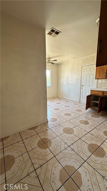 Detail Gallery Image 1 of 11 For 1474 W 9th St, San Bernardino,  CA 92411 - 3 Beds | 1 Baths