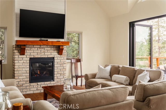 26910 Everest Road, Lake Arrowhead, CA 92352