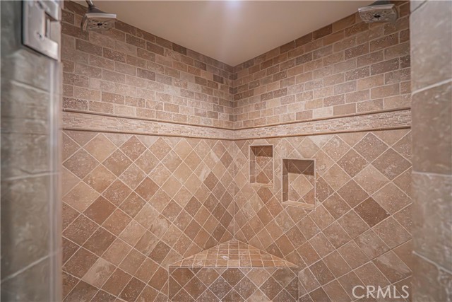 Detail Gallery Image 37 of 65 For 22422 Los Rogues Dr, Saugus,  CA 91350 - 4 Beds | 3/1 Baths