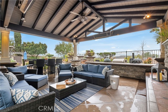 1 Running Brook Drive, Coto de Caza CA: https://media.crmls.org/medias/3b0cdff2-5445-497b-be92-9f11bdf56e36.jpg