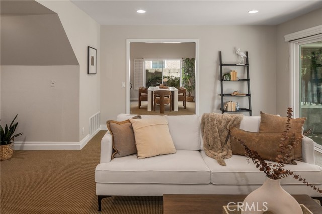 Detail Gallery Image 13 of 36 For 21432 via Viajante, Lake Forest,  CA 92630 - 3 Beds | 2/1 Baths