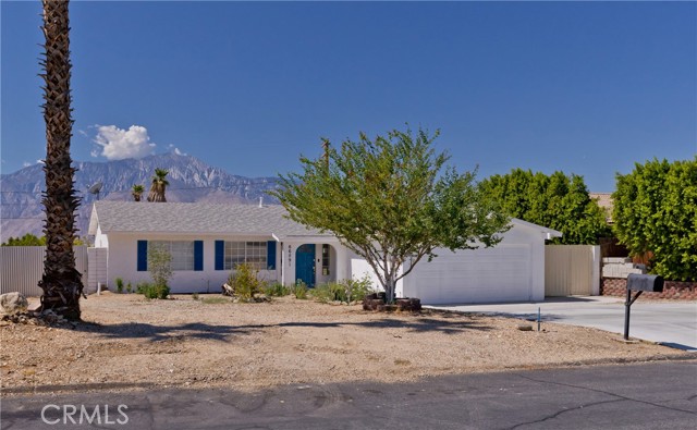 66591 Yucca Drive, Desert Hot Springs CA: https://media.crmls.org/medias/3b0df771-f1d1-4335-bbb7-fc0cd412f167.jpg