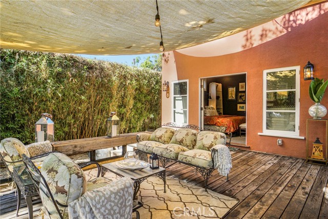 Detail Gallery Image 42 of 46 For 10754 Valley Spring, Studio City,  CA 91602 - 2 Beds | 2 Baths