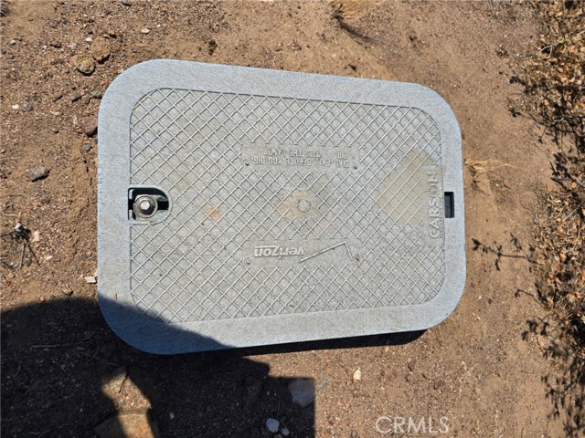 9602 Cedar Street, Phelan CA: https://media.crmls.org/medias/3b0ed140-30cf-42ac-a74a-d78841694087.jpg