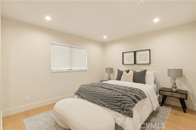 5305 Allott Avenue photo 46