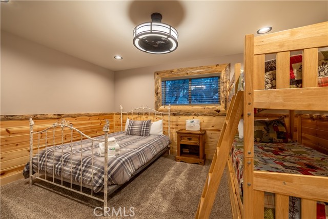 Detail Gallery Image 30 of 44 For 43451 Sheephorn Rd, Big Bear Lake,  CA 92315 - 6 Beds | 4/1 Baths