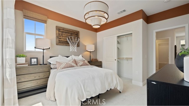 Detail Gallery Image 16 of 43 For 213 Westdale, Irvine,  CA 92618 - 5 Beds | 4/1 Baths