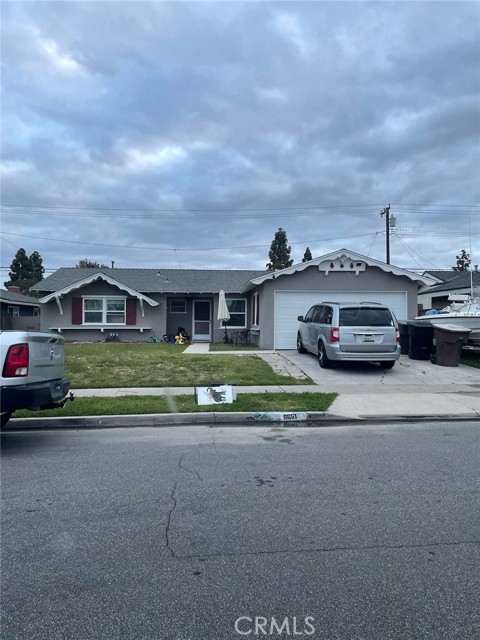 MLS# IV24112591