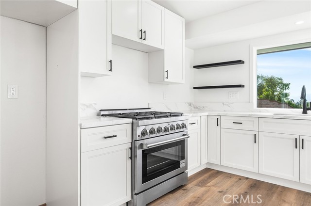 1563 Gary Lane, Redlands CA: https://media.crmls.org/medias/3b11d078-01f7-4dc9-953d-d799988bb46d.jpg