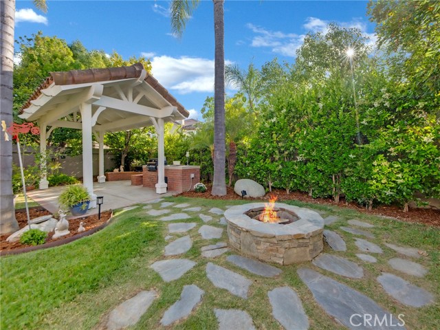 125 Heath Meadow Place, Simi Valley CA: https://media.crmls.org/medias/3b126c7e-d164-40f3-a0b2-e7ea87084255.jpg