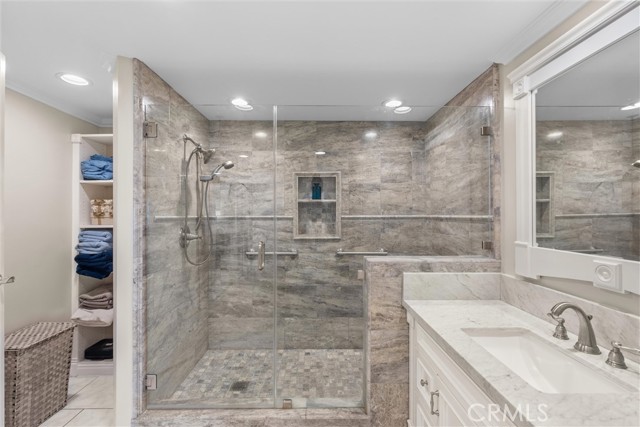 Detail Gallery Image 18 of 32 For 525 E Seaside Way #905,  Long Beach,  CA 90802 - 2 Beds | 1/1 Baths