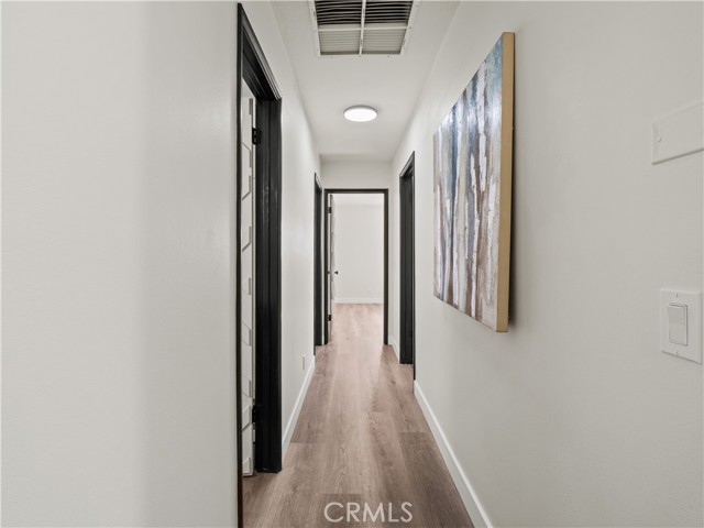 2350 W Avenue N12, Palmdale CA: https://media.crmls.org/medias/3b12f066-6c9f-4b49-87be-e5aa7069cd0c.jpg