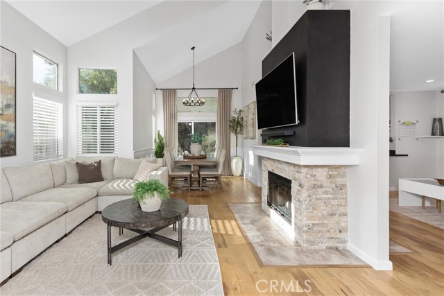 Detail Gallery Image 3 of 18 For 14594 Carmel Ridge, San Diego,  CA 92128 - 3 Beds | 2/1 Baths