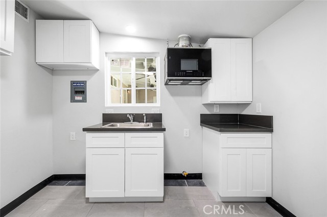 Detail Gallery Image 26 of 48 For 1032 E Lemon Ave, Glendora,  CA 91741 - 3 Beds | 1/1 Baths