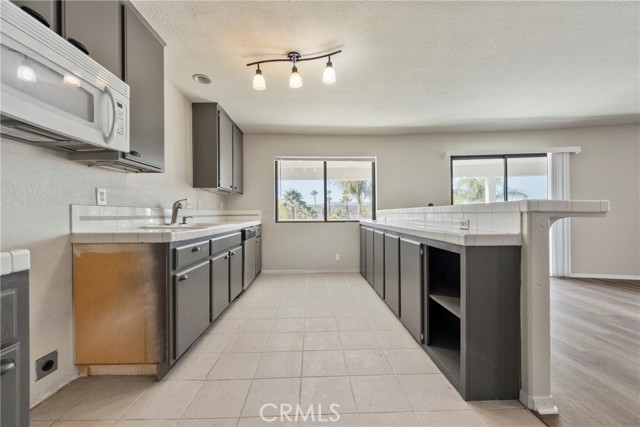 Detail Gallery Image 36 of 73 For 29611 Bonanza, Canyon Lake,  CA 92587 - 5 Beds | 4 Baths