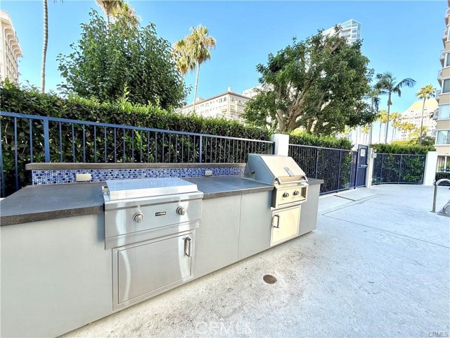 Detail Gallery Image 44 of 55 For 525 E Seaside Way #308,  Long Beach,  CA 90802 - 2 Beds | 2 Baths