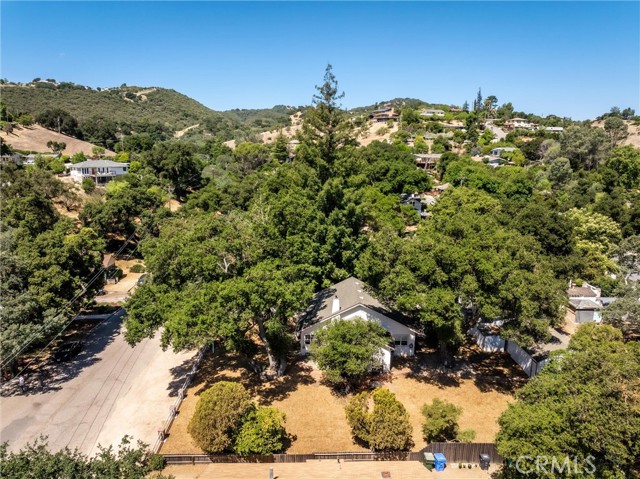 Detail Gallery Image 29 of 37 For 117 17th St, Paso Robles,  CA 93446 - 4 Beds | 3 Baths