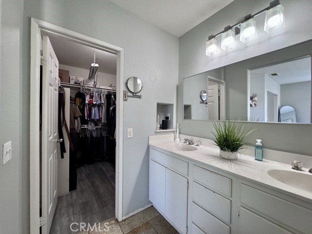 33423 Winston Way, Temecula CA: https://media.crmls.org/medias/3b14e3db-adb5-4477-a79d-68ed67da57ba.jpg
