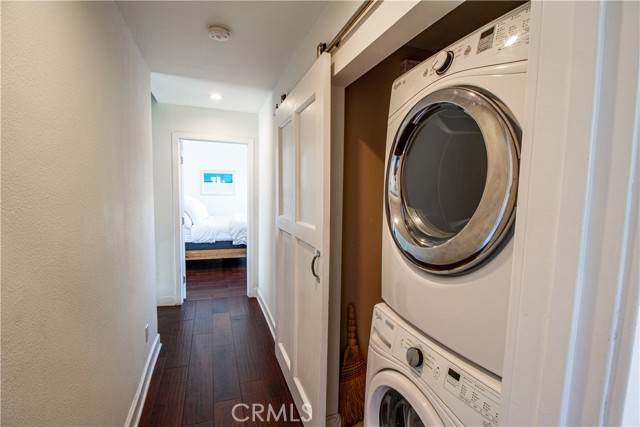 807 El Redondo Avenue, Redondo Beach CA: https://media.crmls.org/medias/3b160434-bfb2-46a2-ab6d-9f721c28fb55.jpg