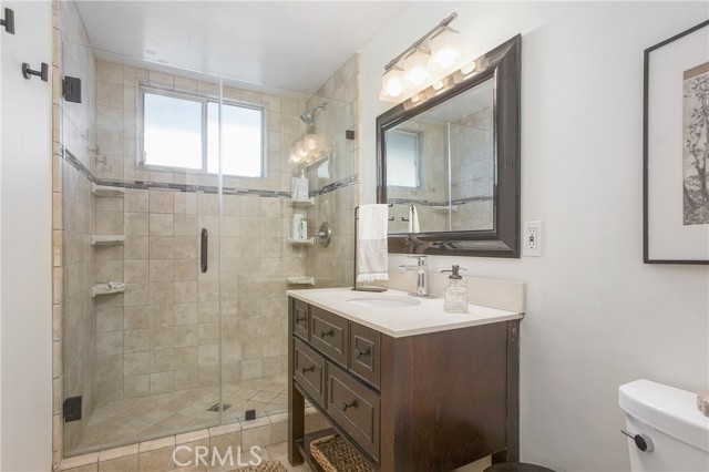 Detail Gallery Image 16 of 27 For 1413 Keegan Way, Santa Ana,  CA 92705 - 4 Beds | 2/1 Baths