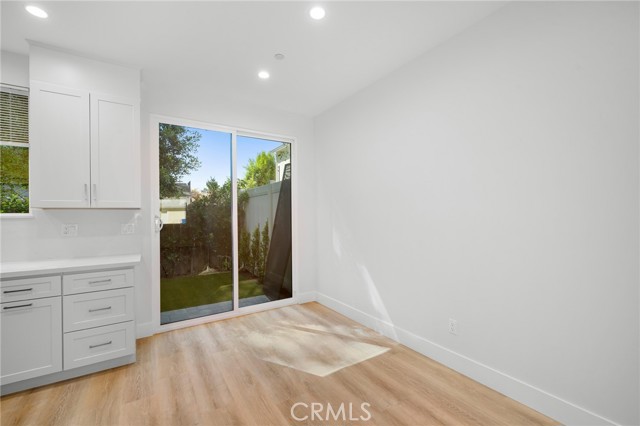 11626 Weddington Street photo 8