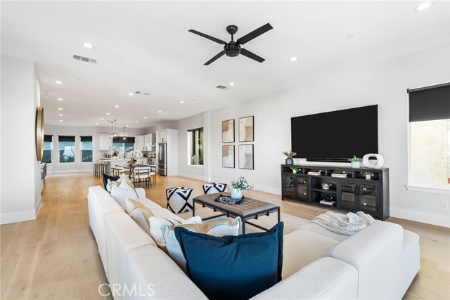 Detail Gallery Image 26 of 62 For 12281 Baja Panorama, North Tustin,  CA 92705 - 4 Beds | 3/2 Baths