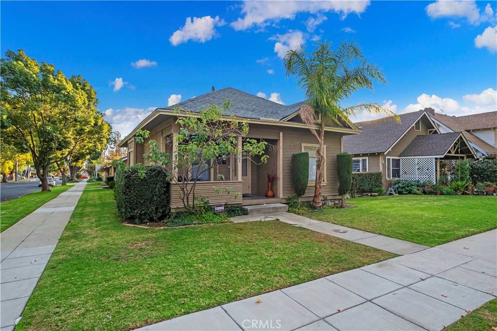 MLS #IV25055502 img 2