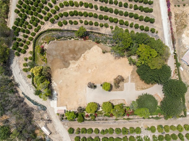 25 Encino Avenue, Camarillo CA: https://media.crmls.org/medias/3b19b143-13ad-443a-9aa1-b6a5d8b8cc17.jpg
