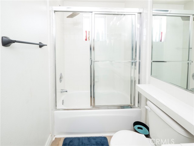 5 Encinal, Lake Forest CA: https://media.crmls.org/medias/3b1a092d-6104-48a1-928c-673d66f92eb9.jpg