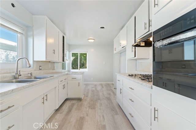 Detail Gallery Image 5 of 25 For 12418 Gain St, Pacoima,  CA 91331 - 10 Beds | 8 Baths