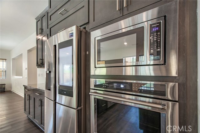 731 E Orange Blossom Way, Azusa CA: https://media.crmls.org/medias/3b1a7f6d-d664-42b3-9f98-15bd7cf9d97b.jpg