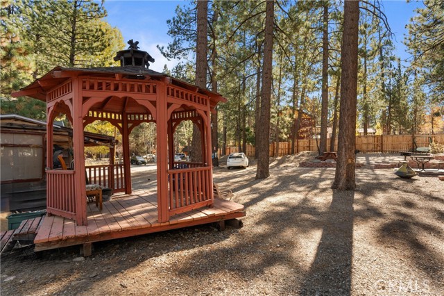 Detail Gallery Image 37 of 54 For 844 Tulip Ln, Big Bear Lake,  CA 92315 - – Beds | – Baths