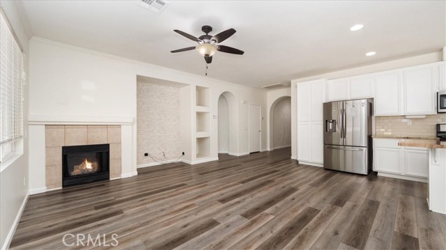 32059 Poppy Way, Lake Elsinore CA: https://media.crmls.org/medias/3b1b9b05-ccd0-47d1-9201-c1f98cab2c18.jpg