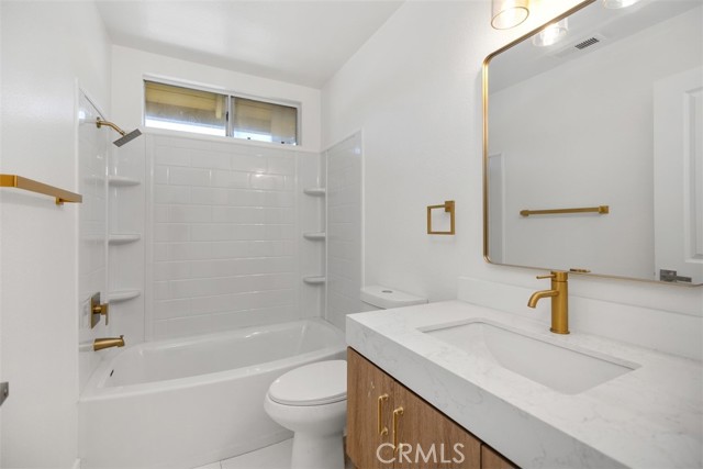 Detail Gallery Image 22 of 36 For 89 Alberti Aisle, Irvine,  CA 92614 - 2 Beds | 2 Baths