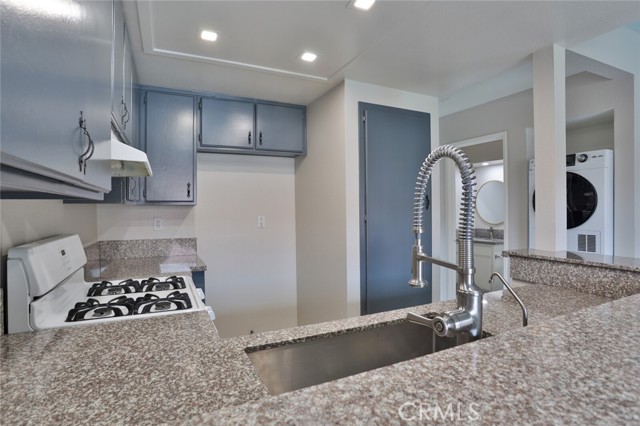 Detail Gallery Image 11 of 44 For 768 La Tierra St #I202,  Corona,  CA 92879 - 2 Beds | 2 Baths