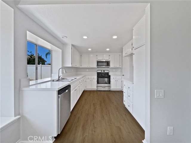 Image 1 of 22 For 29923 Corte Cruzada